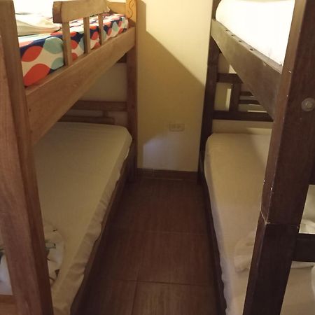 מינקה Hostal Los Wichos מראה חיצוני תמונה