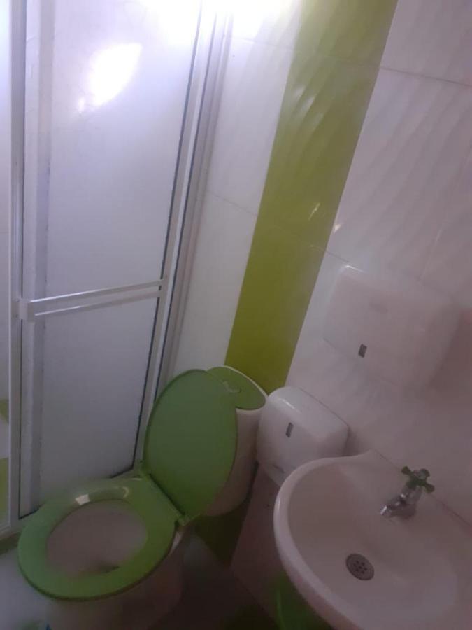 מינקה Hostal Los Wichos מראה חיצוני תמונה