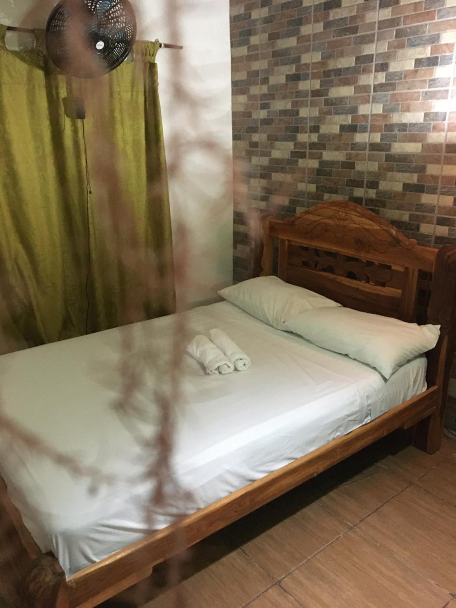 מינקה Hostal Los Wichos מראה חיצוני תמונה